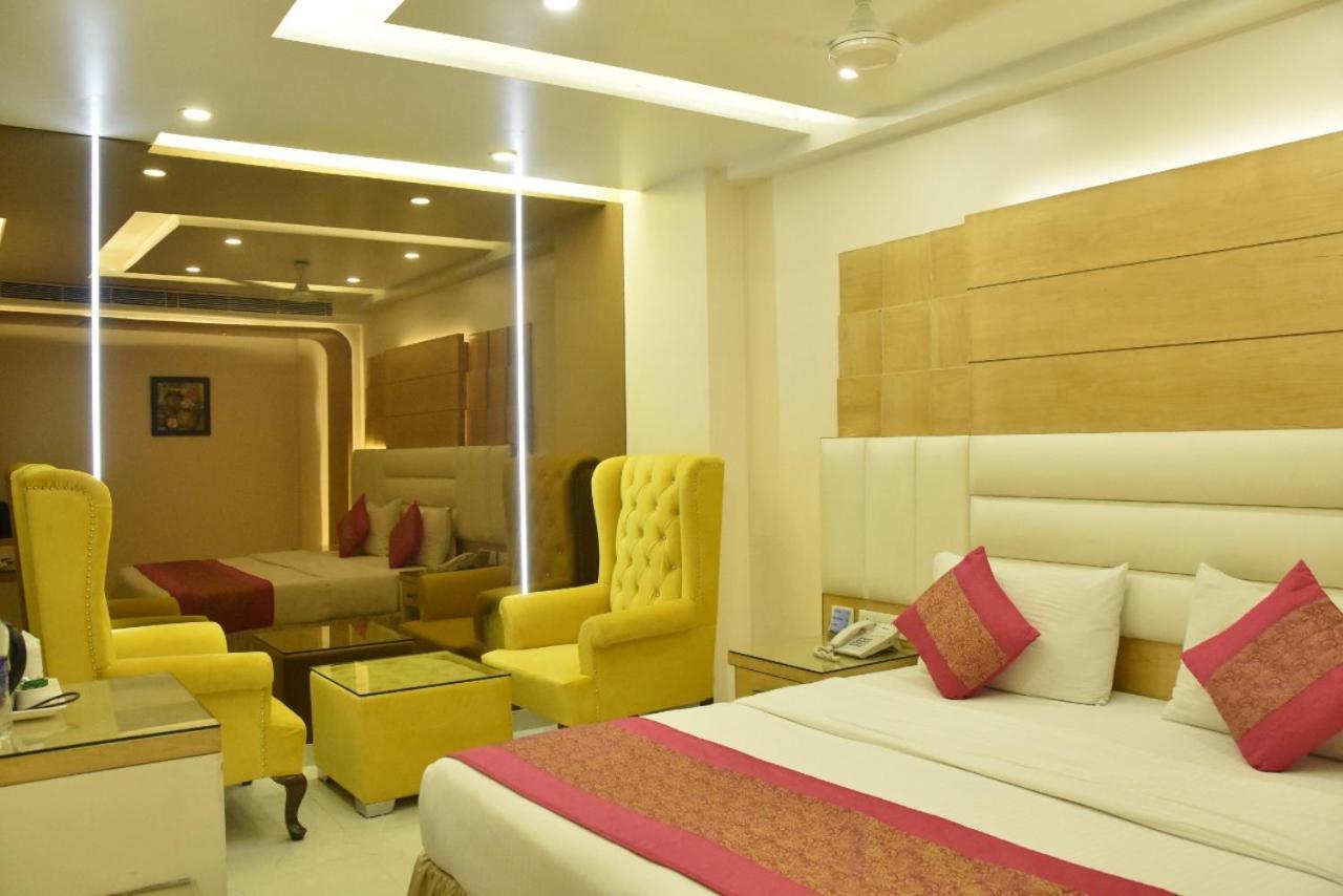 Hotel Aman Continental - 2Mins From Railway Station And 5 Mins From Metro Nueva Delhi Exterior foto