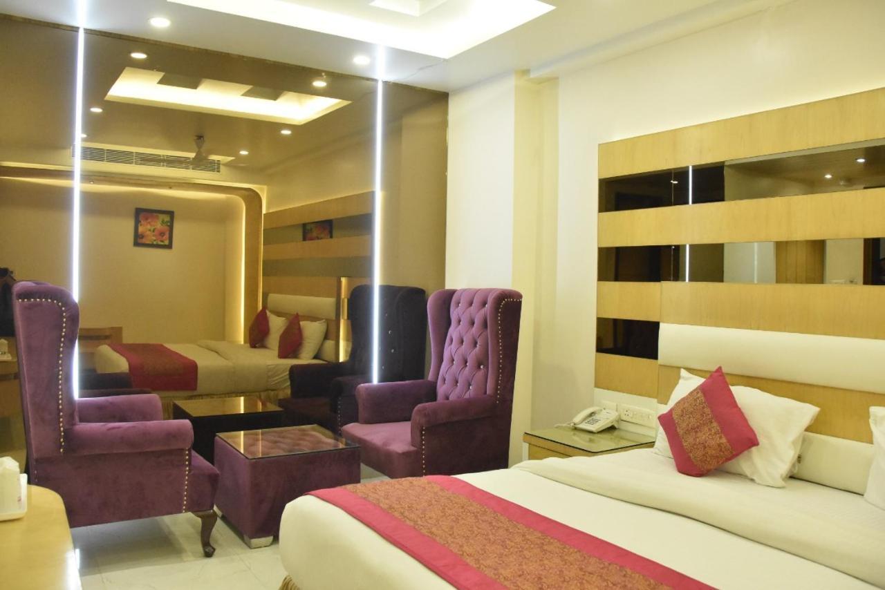 Hotel Aman Continental - 2Mins From Railway Station And 5 Mins From Metro Nueva Delhi Exterior foto