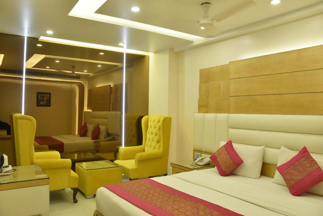 Hotel Aman Continental - 2Mins From Railway Station And 5 Mins From Metro Nueva Delhi Exterior foto