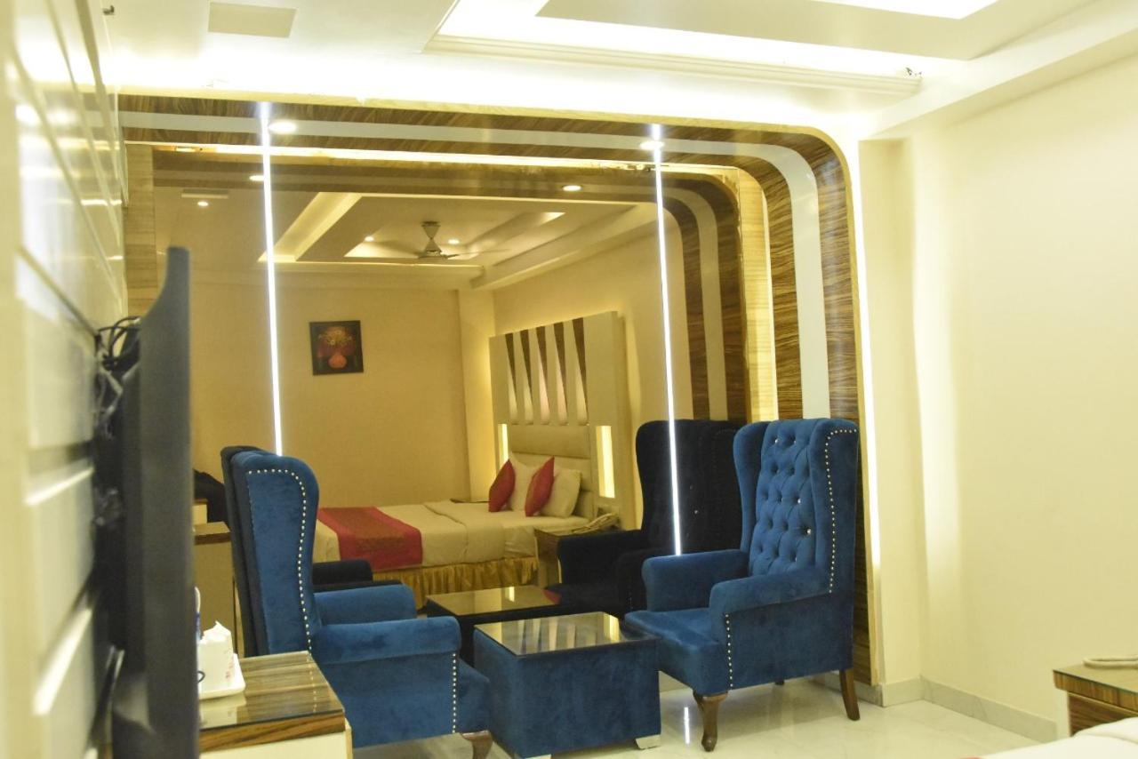 Hotel Aman Continental - 2Mins From Railway Station And 5 Mins From Metro Nueva Delhi Exterior foto