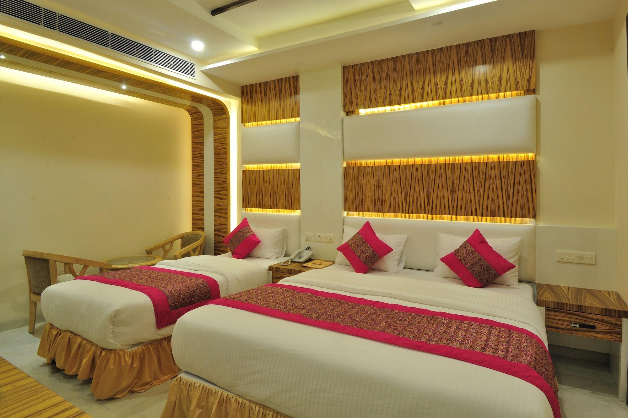 Hotel Aman Continental - 2Mins From Railway Station And 5 Mins From Metro Nueva Delhi Exterior foto