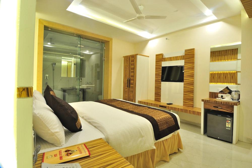 Hotel Aman Continental - 2Mins From Railway Station And 5 Mins From Metro Nueva Delhi Exterior foto