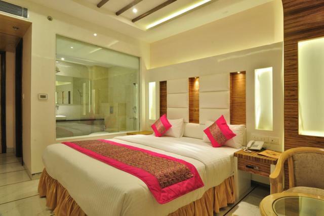 Hotel Aman Continental - 2Mins From Railway Station And 5 Mins From Metro Nueva Delhi Exterior foto